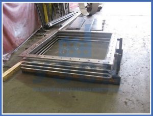 прямоугольные линзовые компенсаторы в Дзержинске